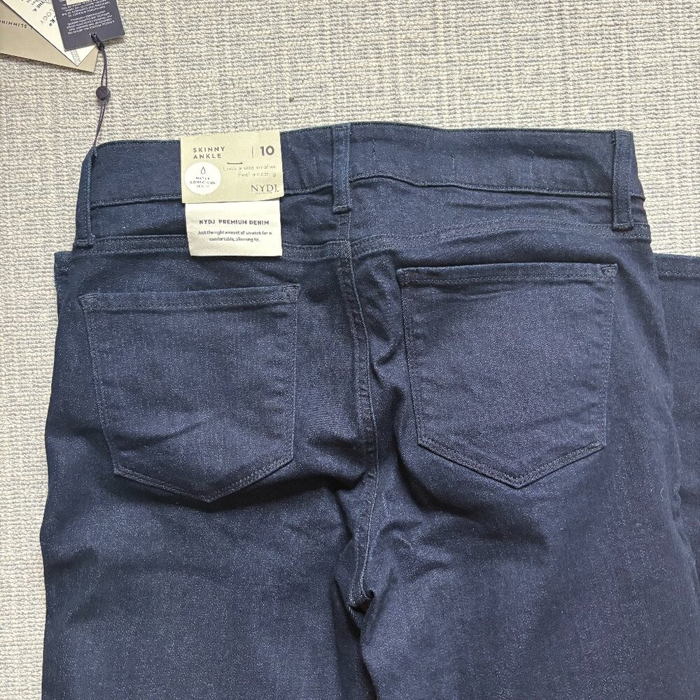 NWT: Dark Wash Jeans
